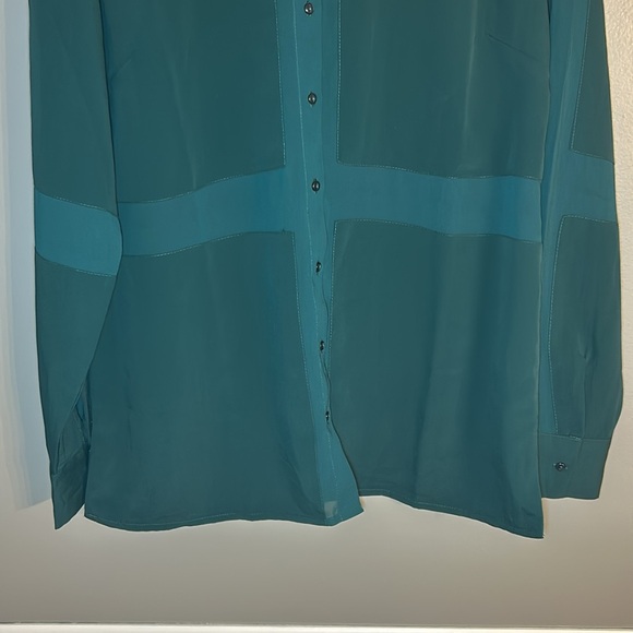 W118 By Walter Baker Green Blouse, Sz M, Sheer Panels Button Up Shirt, Top - Picture 4 of 6